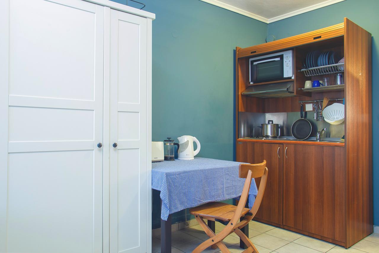 Little Big House Apartment